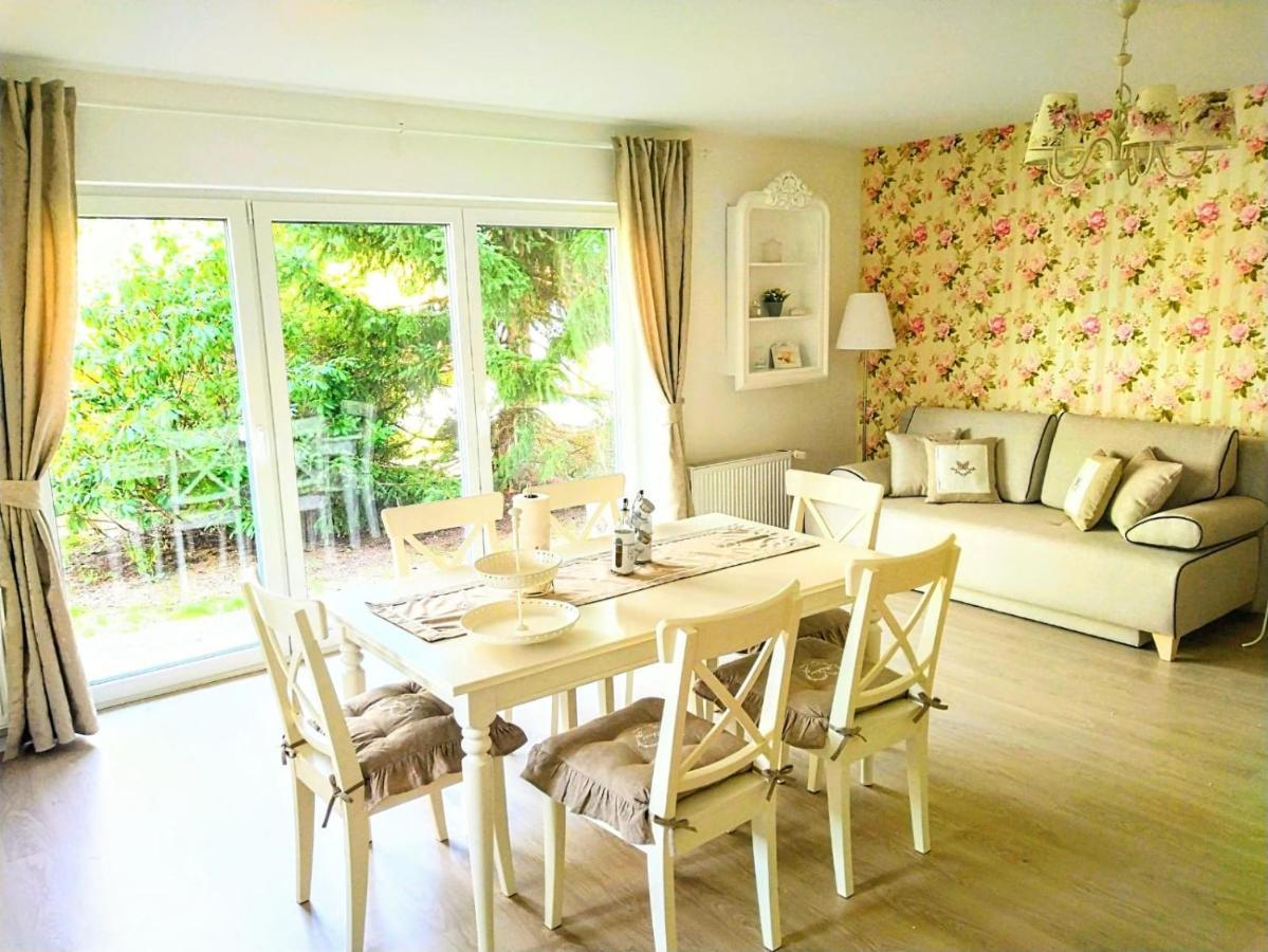 Romantic Style Apartment Titisee-Neustadt Buitenkant foto